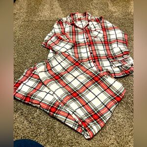 Women’s pajamas set; sz L; red/black/white